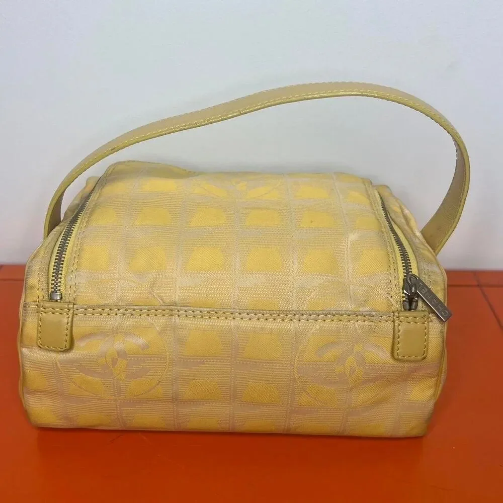 Y2k Chanel 2004/05 by Karl Lagerfeld yellow sport travel line makeup bag purse